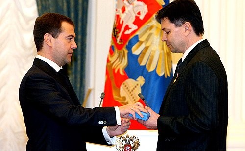 Кононенко и Медведев.jpg